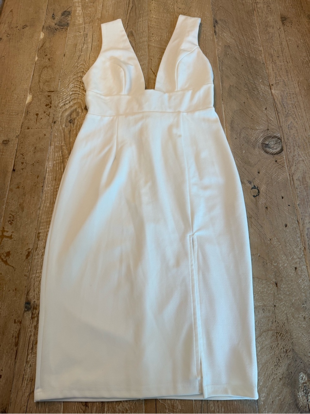 Hello Molly Caught Inbetween Midi Plunge Dress 8 - Picture 3 of 7